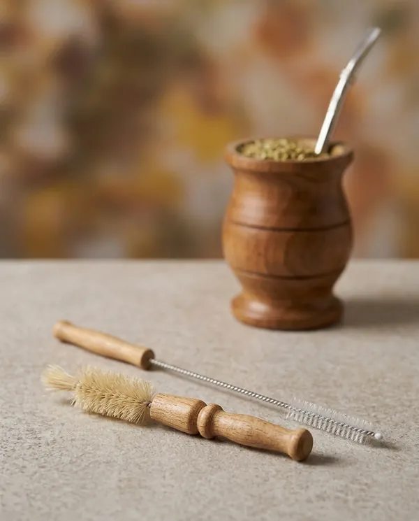 Set de limpieza para mate: cepillo de cerdas naturales y limpiador de bombilla
